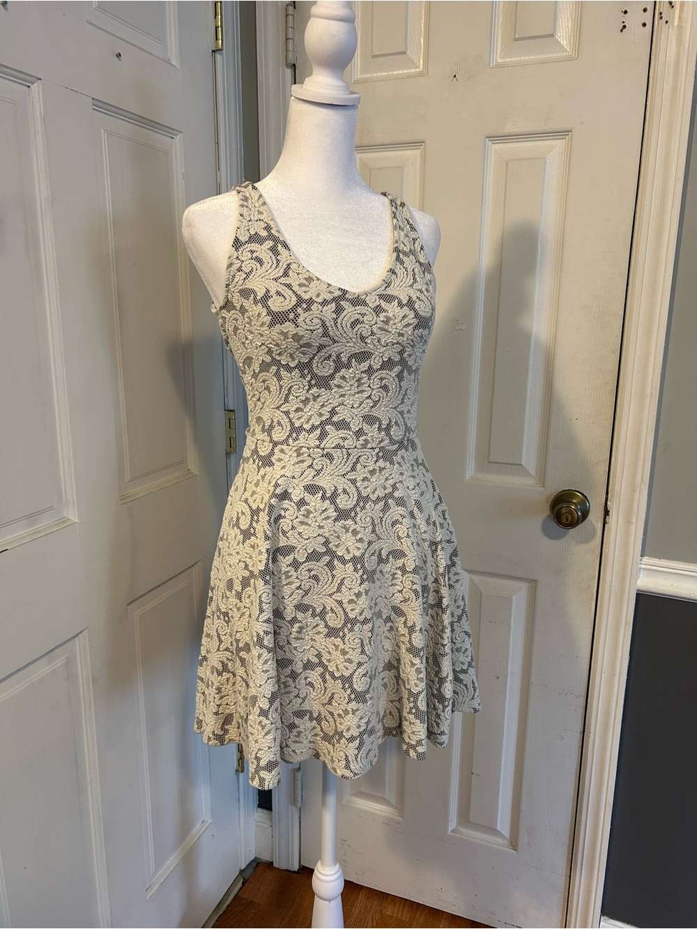 Abercrombie & Fitch Cream Lace-Overlay Fit & Flare Mini Dress